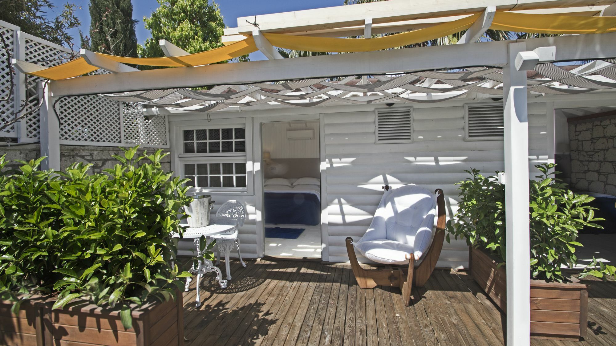 The Six Alacati Hotel Екстериор снимка